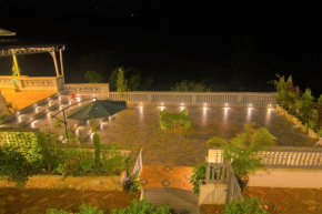A Luxury Boutique Property near Mussoorie Near River